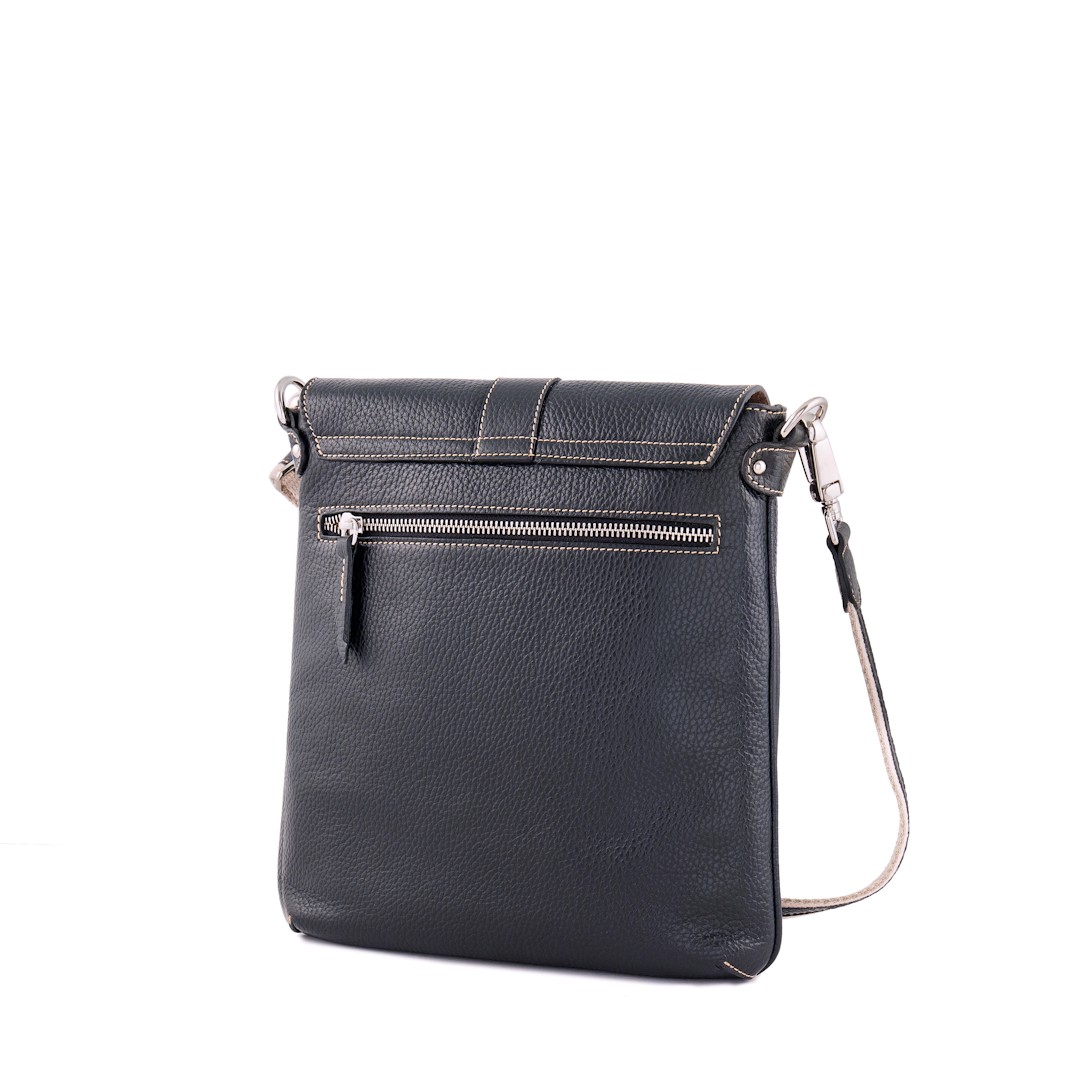 Small italian leather messenger bag in black color - Back view - Alex S - Sku 2367