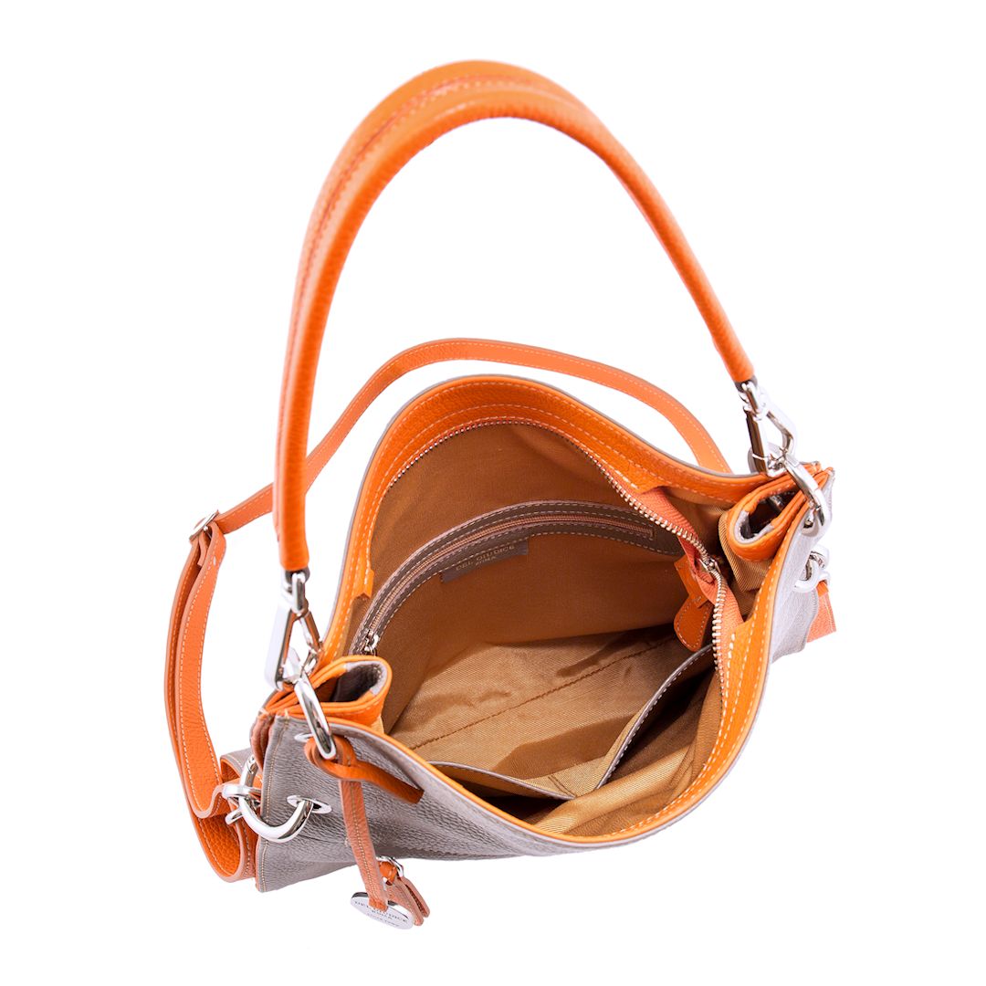 Lara S-2856-internal view