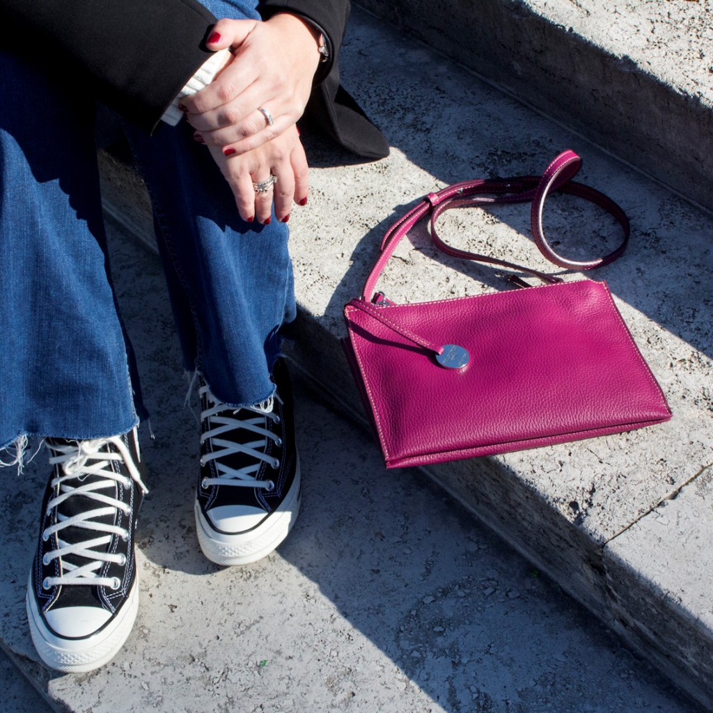 Double Zipper Crossbody Bag Susan in Magenta on our photoshoot in EUR