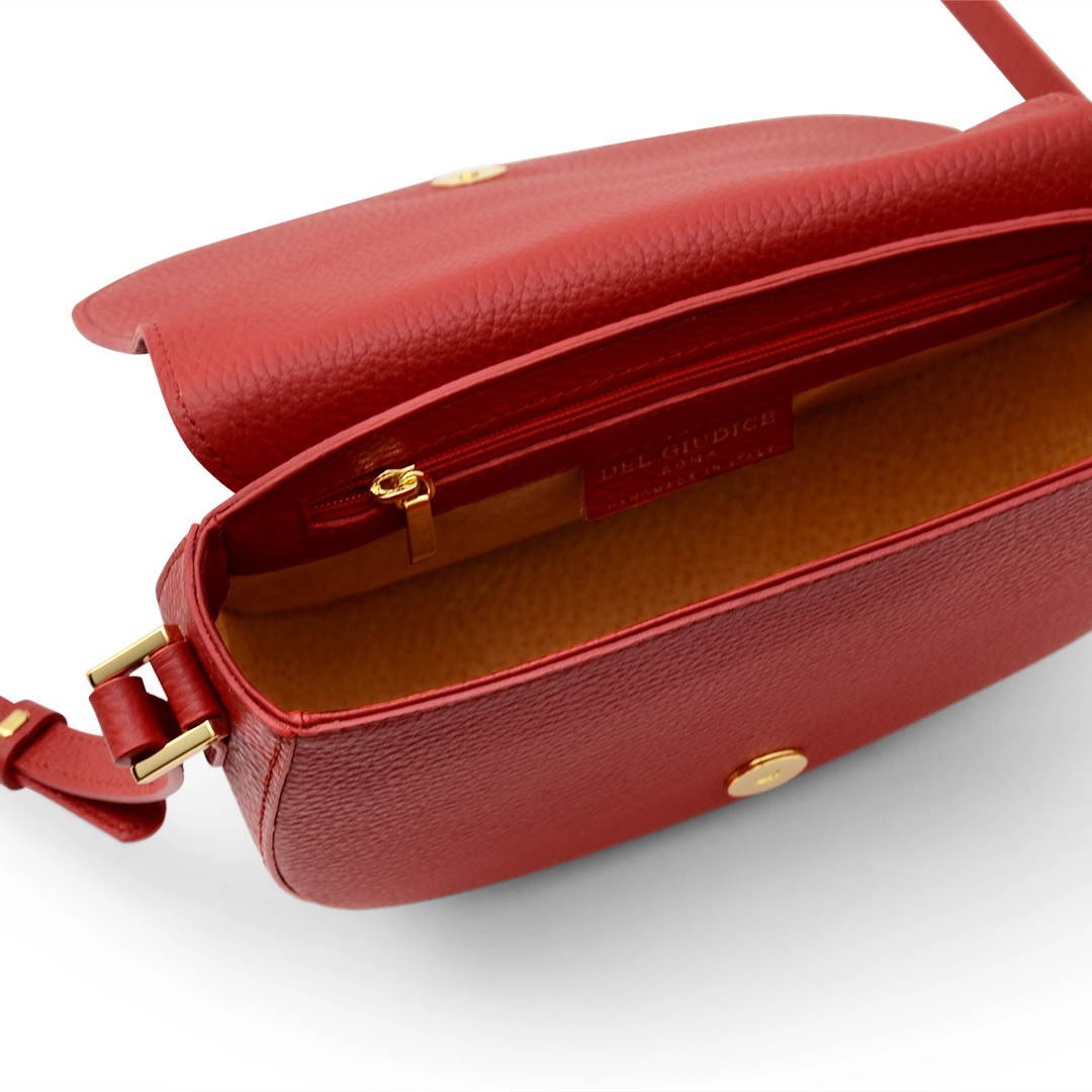 Small red leather crossbody bag, interior view - Unica