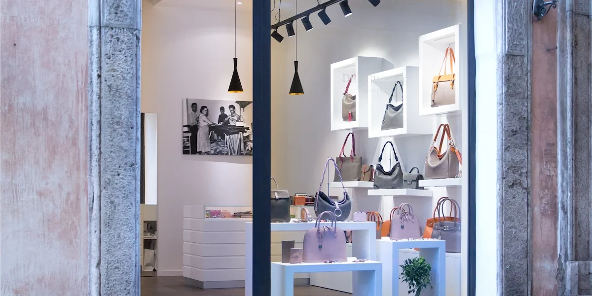 Our leather shop in Rome – Storefront with handmade Italian leather goods on display.